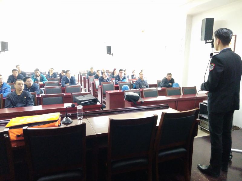 
				   
					黃河同力組織開展2019年消防安全、職業(yè)衛(wèi)生及廠區(qū)雙重預(yù)防體系建設(shè)知識培訓(xùn)
				 